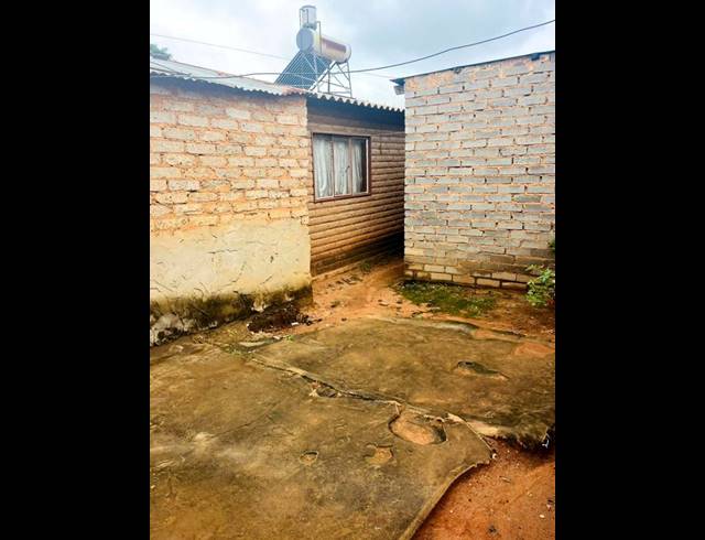 0 BEDROOM HOUSE FOR SALE IN COSMO CITY